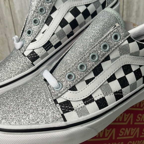 Vans Old Skool Glitter Sneaker - Picture 2 of 5